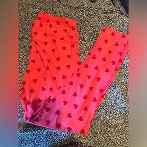 Valentine’s Lularoe Leggings ❣️
